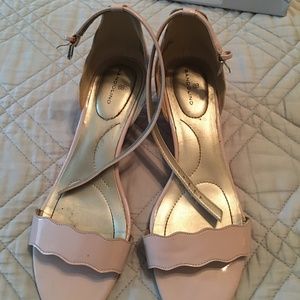 Bandolino Patent Leather wedge sandals